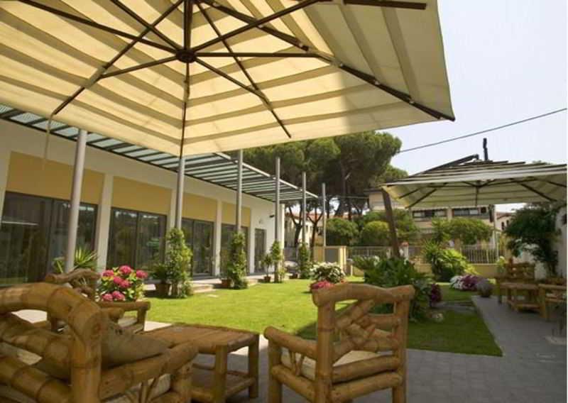 Hotel Spinelli Viareggio Exterior foto